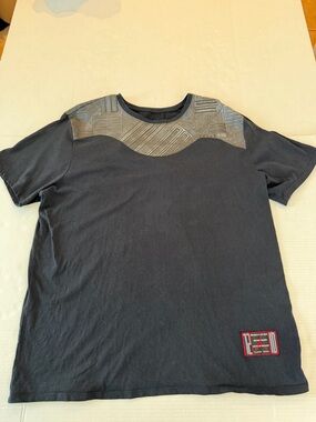 Jordan Black Short-Sleeve Tee with Gray Patterned Yoke